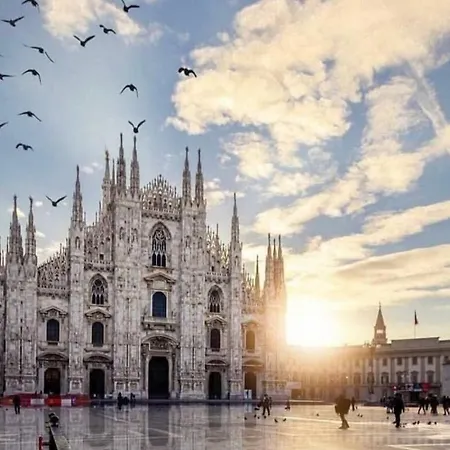 Porta Garibaldi-isola Milano