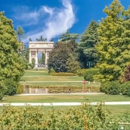 Porta Garibaldi-isola * Milaan